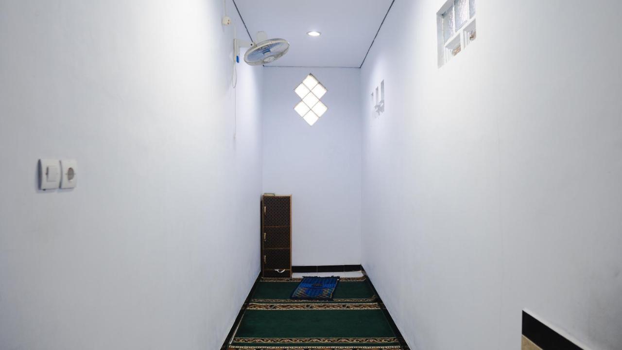 Sitiinggil Guest House Syariah Tegal  Exterior foto